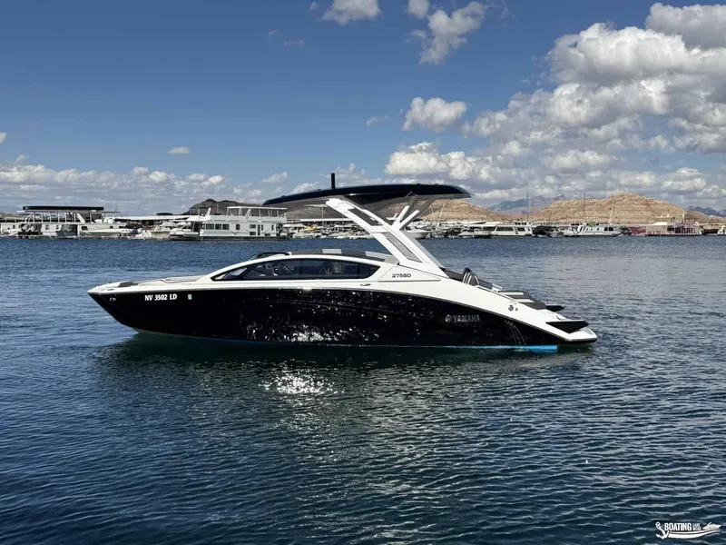 Slide: The Image of Yamaha 275 SD 2021 - 2