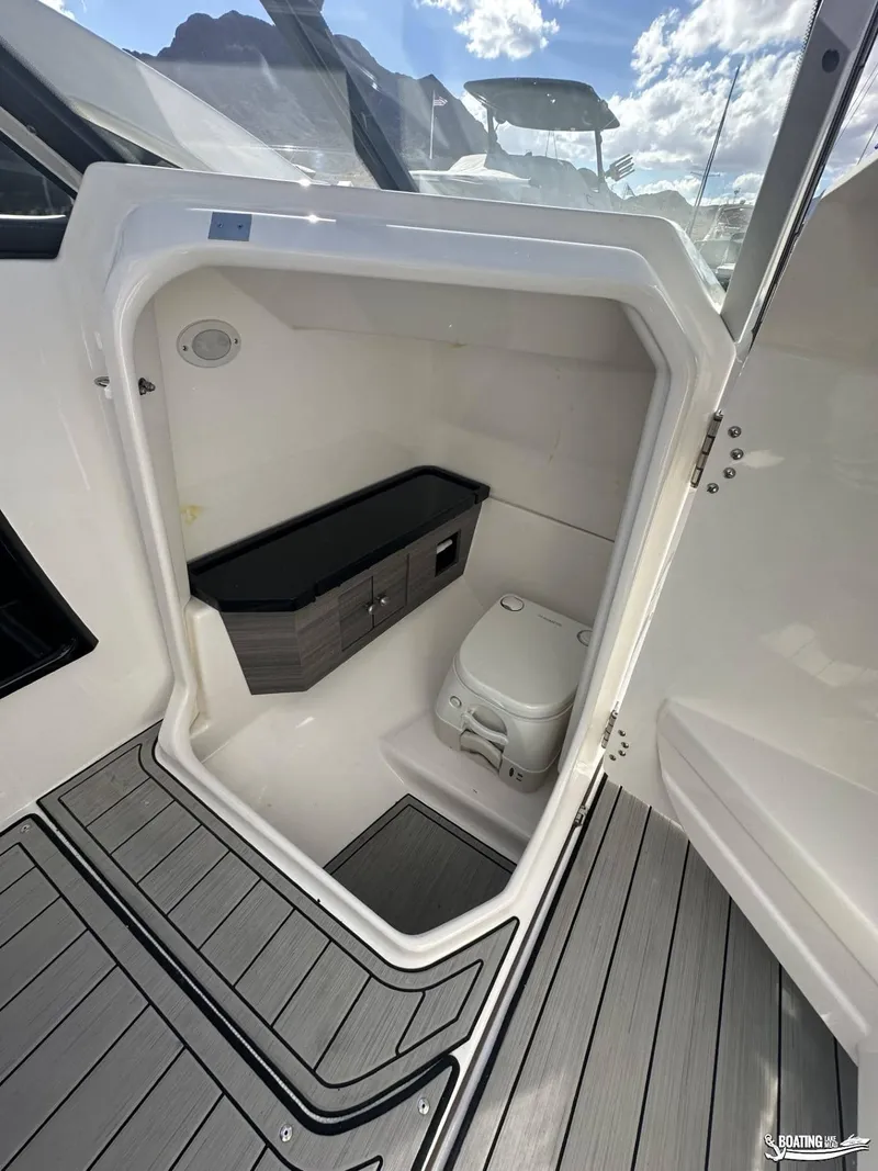 Slide: The Image of Yamaha 275 SD 2021 - 21