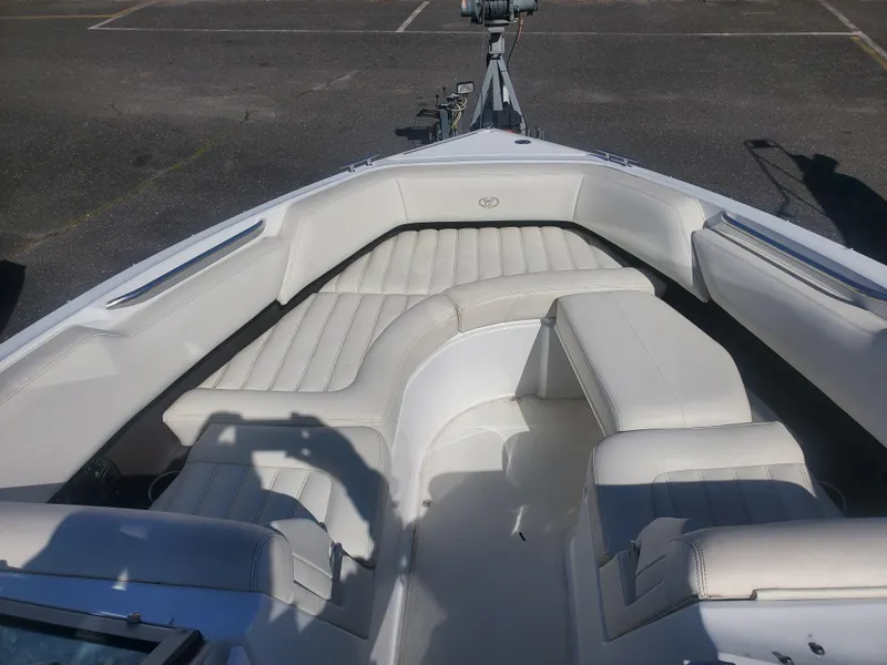 Slide: The Image of 2016 Cobalt R5 boat with white leather seating in the bow area. - 10