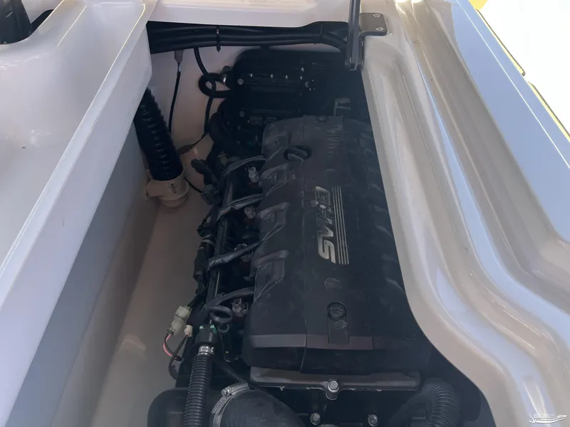 Slide: The Image of Yamaha 275SE 2025 - 15