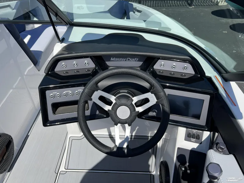 Slide: The Image of MasterCraft NXT22 2025 - 10
