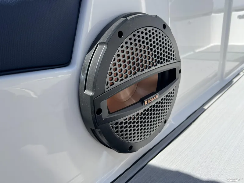 Slide: The Image of MasterCraft NXT22 2025 - 14