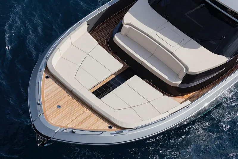 Slide: The Image of CNM Continental 54T 2019 - 2