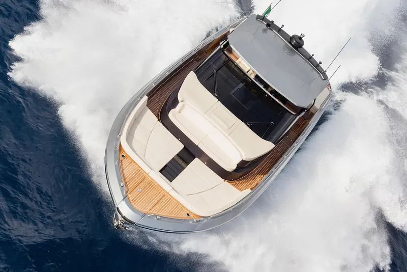 Slide: The Image of CNM Continental 54T 2019 - 7