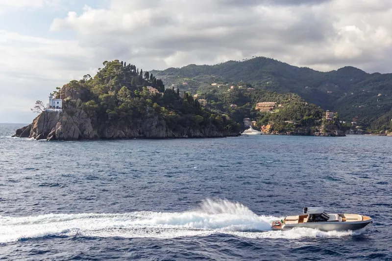 Slide: The Image of CNM Continental 54T 2019 - 70