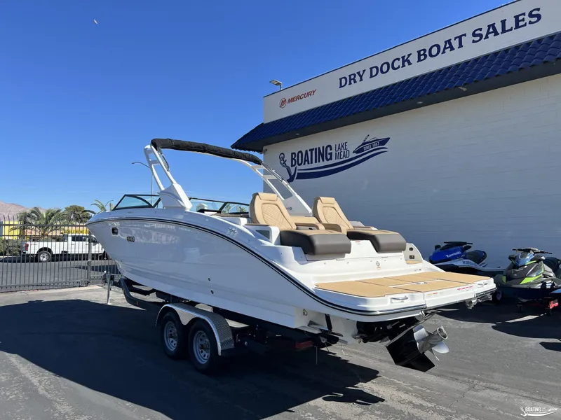 Slide: The Image of Sea Ray SDX 290 2026 - 1