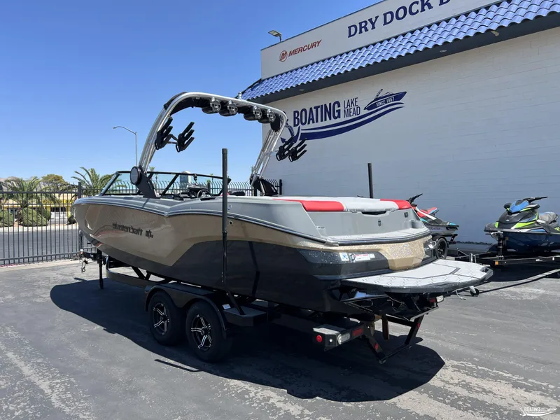 Slide: The Image of MasterCraft NXT24  2022 - 5