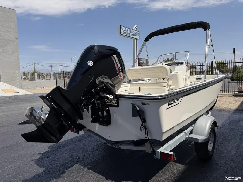 Slide: The Image of Boston Whaler 170 Montauk 2027 - 11