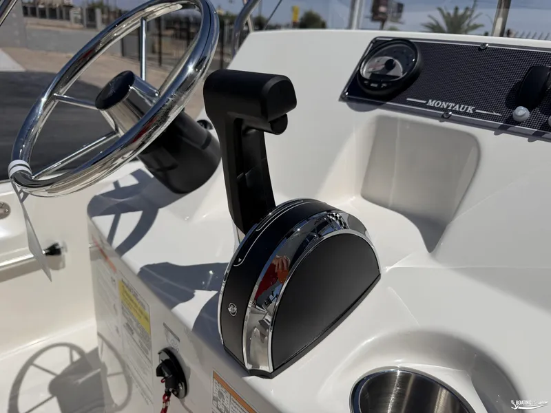 Slide: The Image of Boston Whaler 170 Montauk 2027 - 10