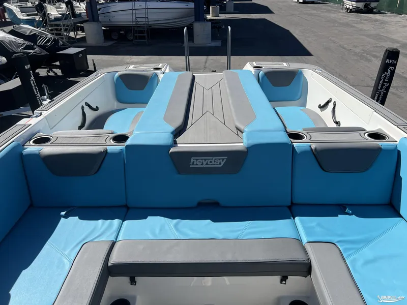 Slide: The Image of Heyday Wake Boats WT Surf 2021 - 9