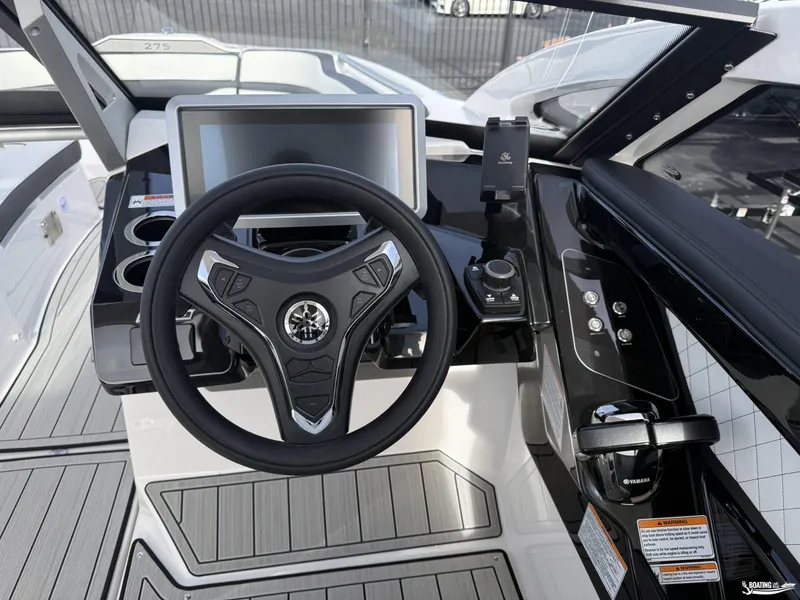 Slide: The Image of Yamaha 275SD 2026 - 10