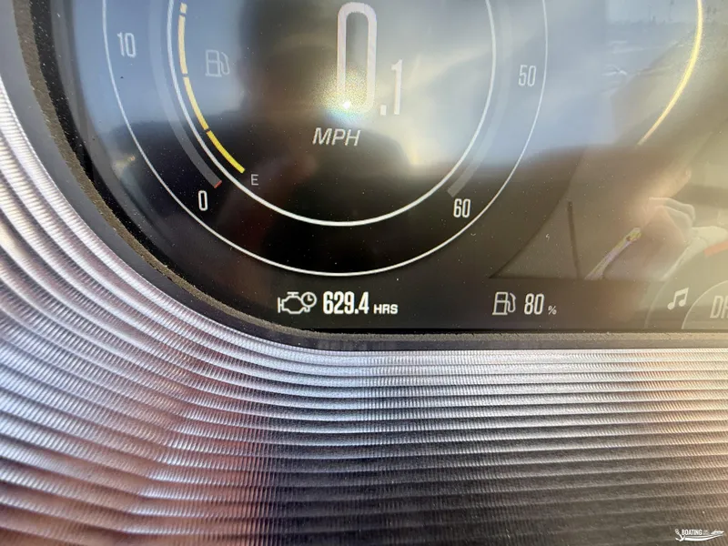 Slide: The Image of MasterCraft XT24 2021 - 17