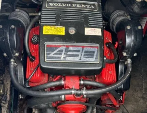 Slide: The Image of 1993 Carver 280 Express boat engine, Volvo Penta 430 model. - 15