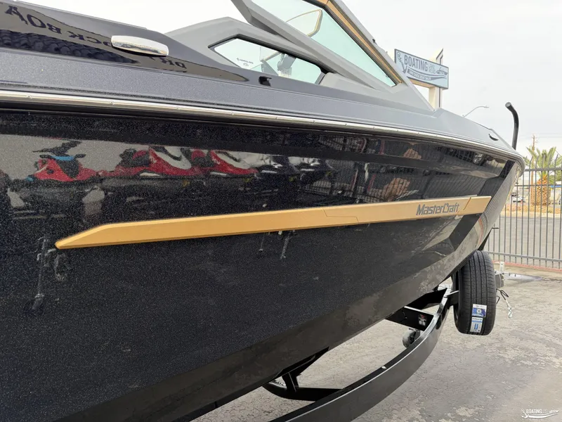 Slide: The Image of MasterCraft X24 2026 - 19