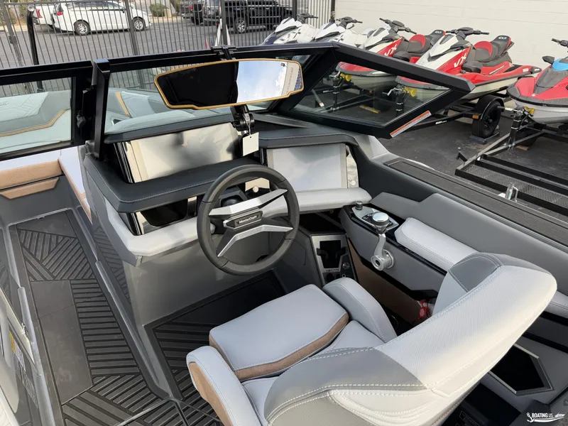 Slide: The Image of MasterCraft XStar 25 2026 - 5