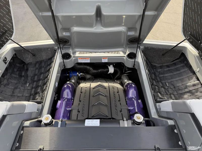 Slide: The Image of MasterCraft XStar 25 2026 - 19
