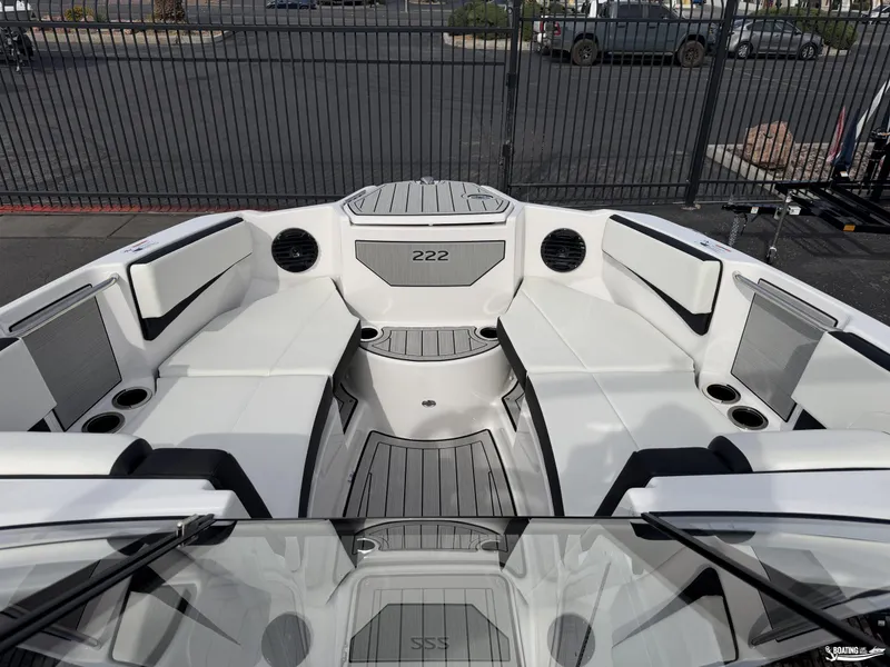 Slide: The Image of Yamaha 222SD 2026 - 5