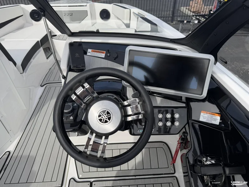 Slide: The Image of Yamaha 222SD 2026 - 8