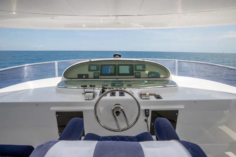 Slide: The Image of 2005 Horizon 94 Motoryacht helm with ocean view - 11