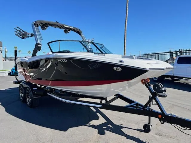 Slide: The Image of MasterCraft NXT22 2024 - 4