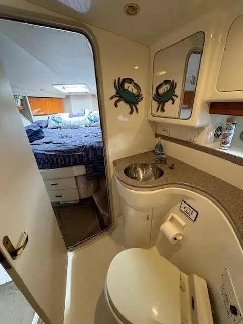 Slide: The Image of 2000 Formula 41 PC yacht interior with bathroom and bedroom view - 33