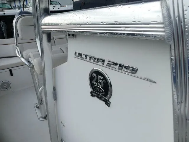 Slide: The Image of Sea Hunt Ultra 219 2021 - 16