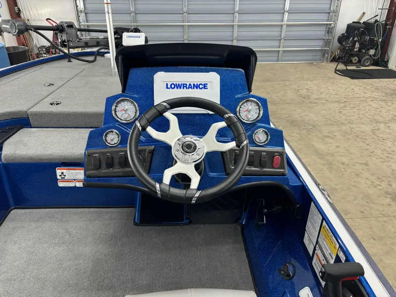 Slide: The Image of Nitro Z18 Pro 2024 - 15