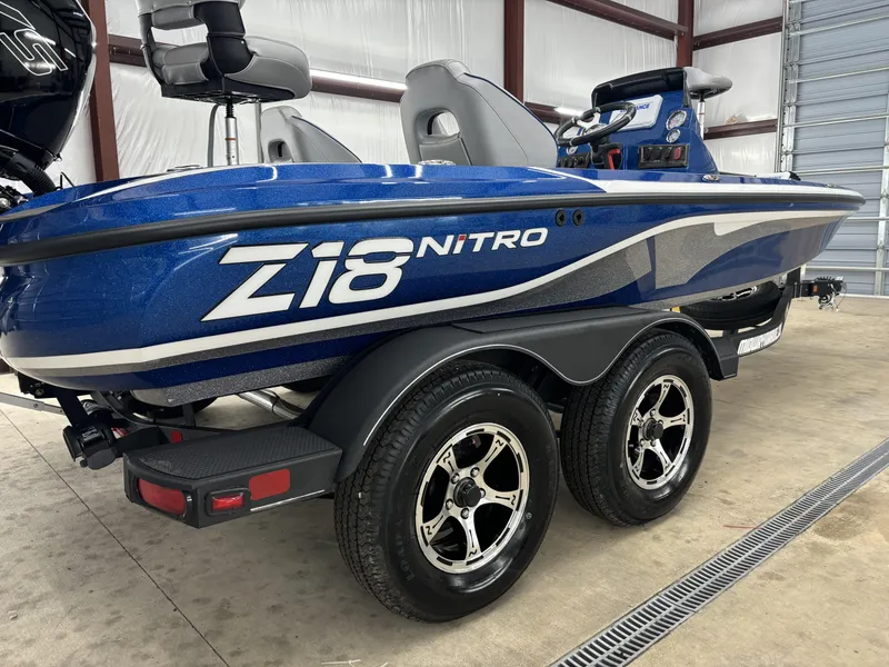 Slide: The Image of Nitro Z18 Pro 2024 - 5