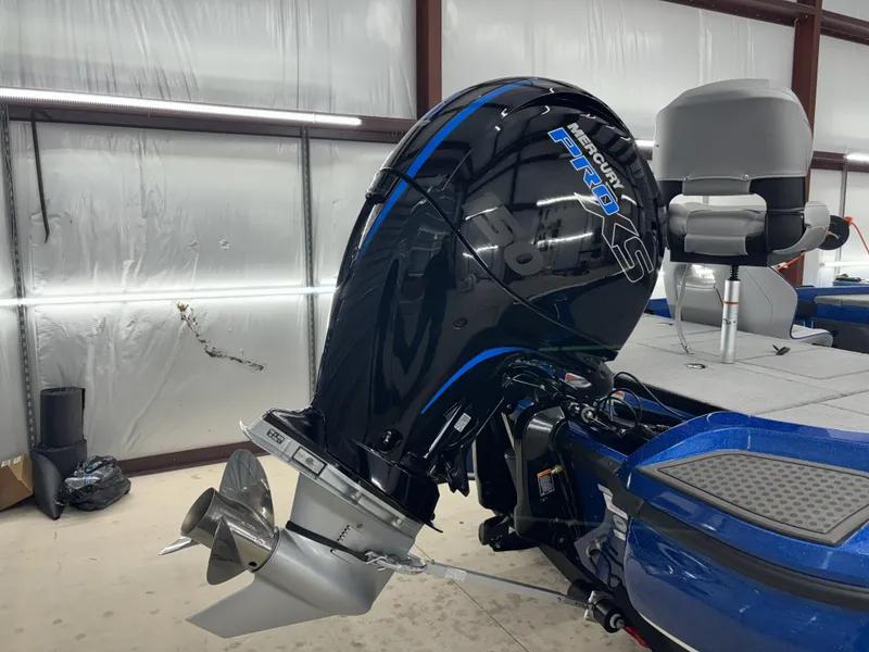 Slide: The Image of Nitro Z18 Pro 2024 - 7