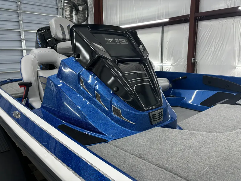 Slide: The Image of Nitro Z18 Pro 2024 - 8