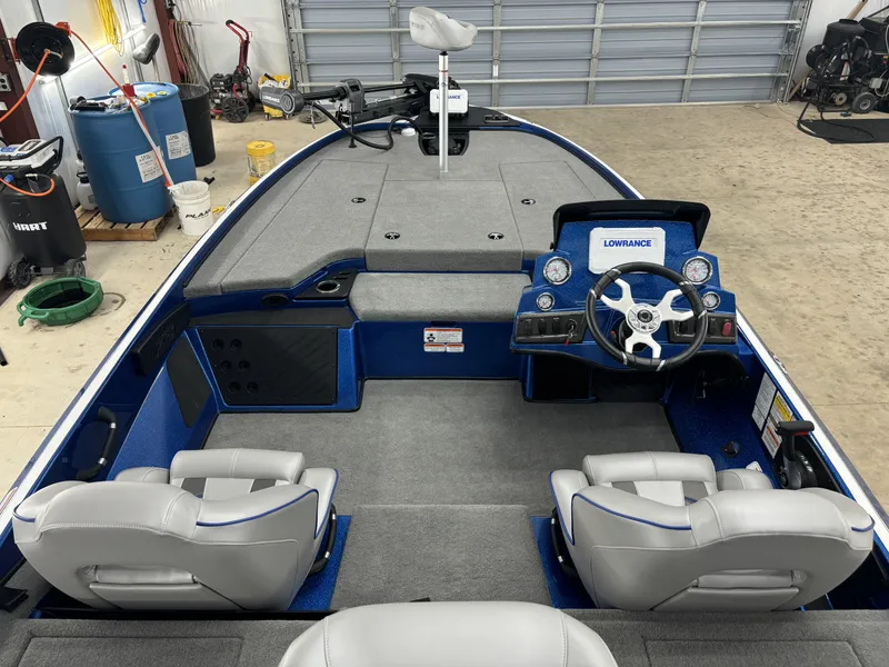 Slide: The Image of Nitro Z18 Pro 2024 - 9