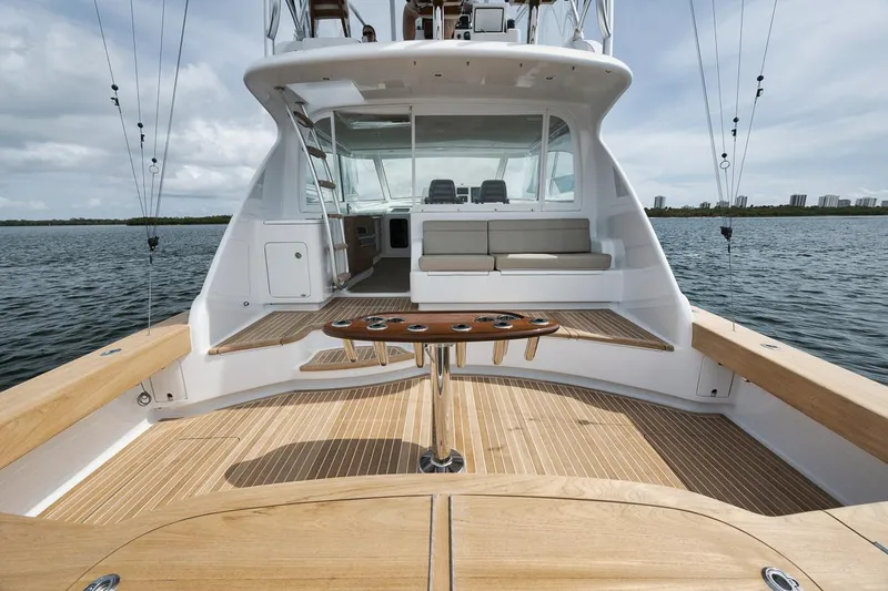 Slide: The Image of Custom Carolina 45 Anjamar - Cockpit, Rocket Launcher - 29