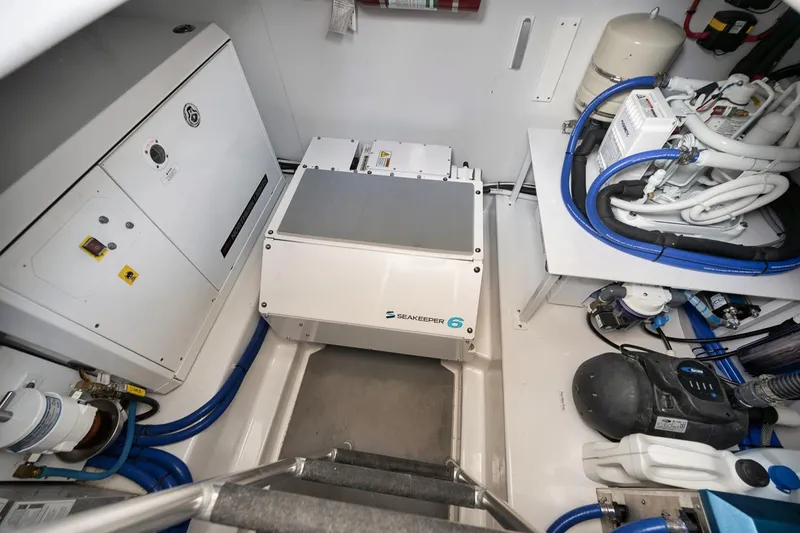 Slide: The Image of Custom Carolina 45 Anjamar - SeaKeeper - 31