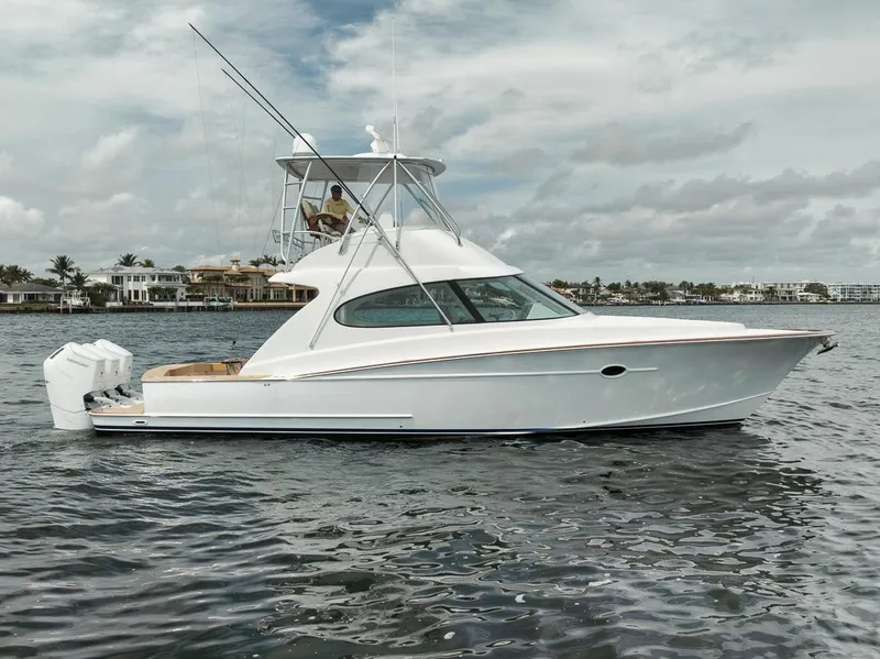 Slide: The Image of Custom Carolina 45 Anjamar - Profile - 40