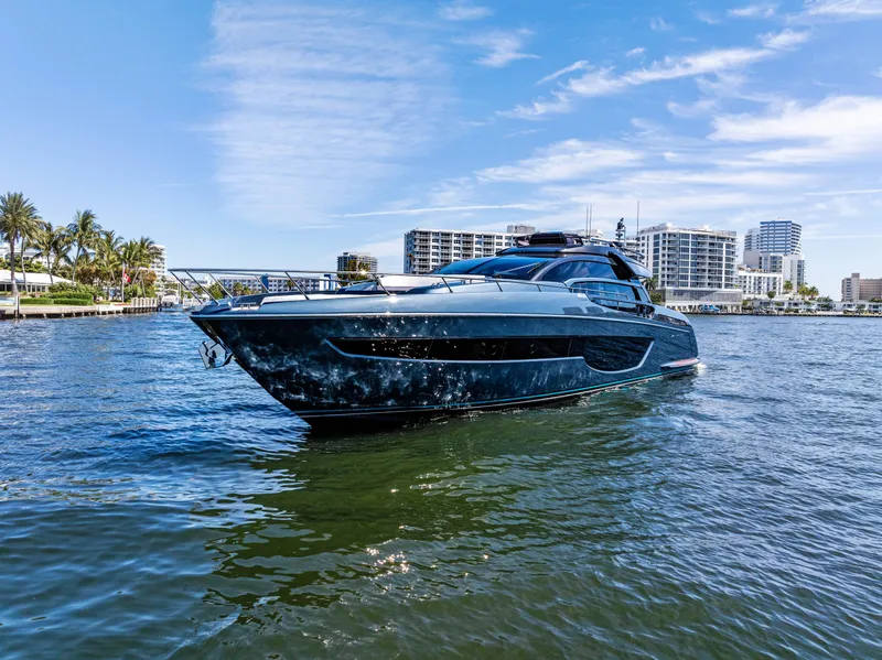 Slide: The Image of Riva 76' Perseo Super 2025 - 11