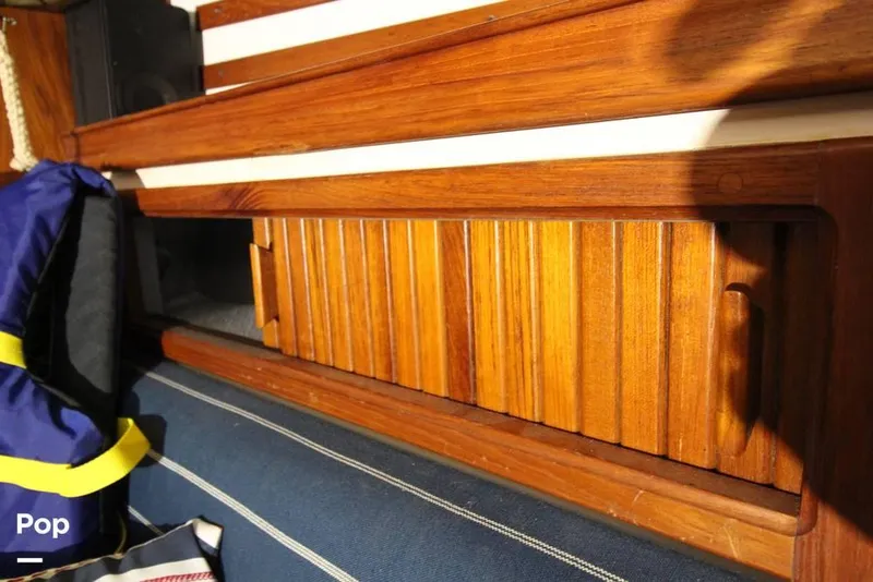 Slide: The Image of 1982 Endeavour 32 for sale in Camden, OH - 13