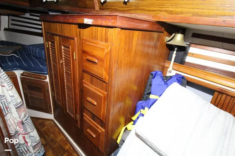 Slide: The Image of 1982 Endeavour 32 for sale in Camden, OH - 21