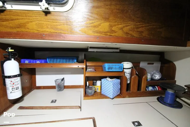 Slide: The Image of 1982 Endeavour 32 for sale in Camden, OH - 29