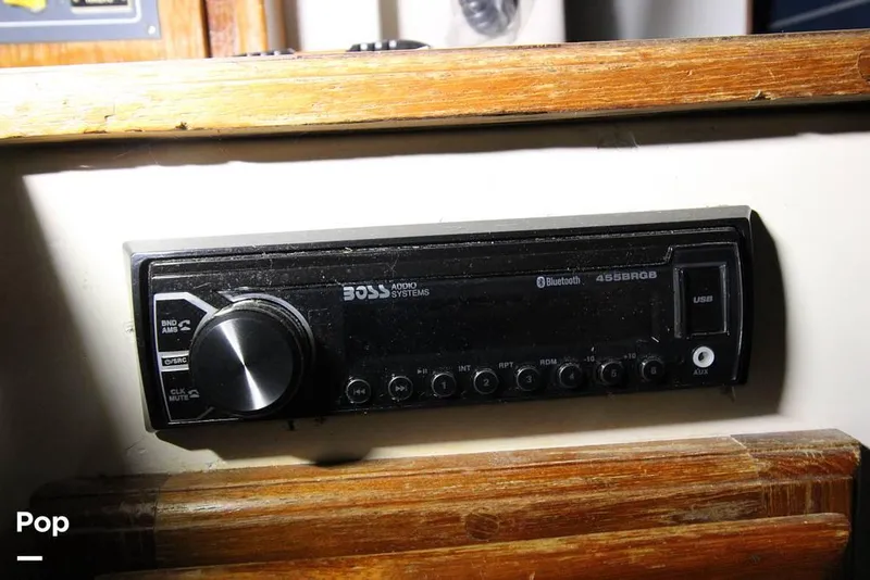 Slide: The Image of 1982 Endeavour 32 for sale in Camden, OH - 50