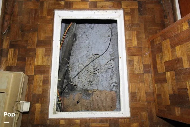 Slide: The Image of 1982 Endeavour 32 for sale in Camden, OH - 55