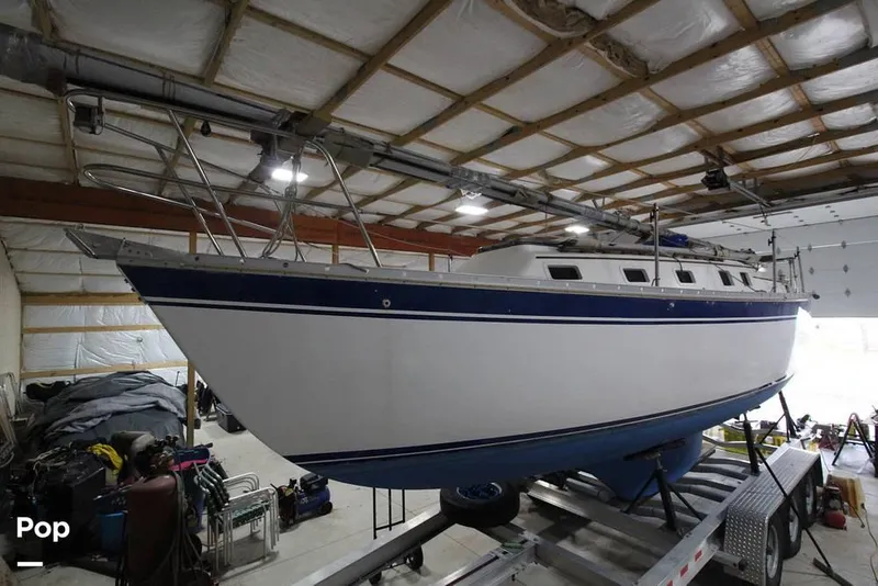 Slide: The Image of 1982 Endeavour 32 for sale in Camden, OH - 60