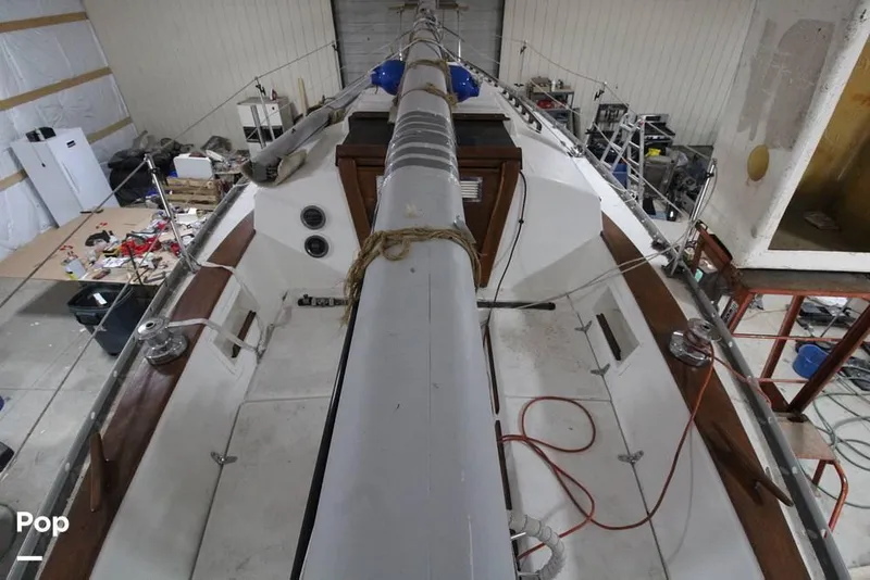 Slide: The Image of 1982 Endeavour 32 for sale in Camden, OH - 61