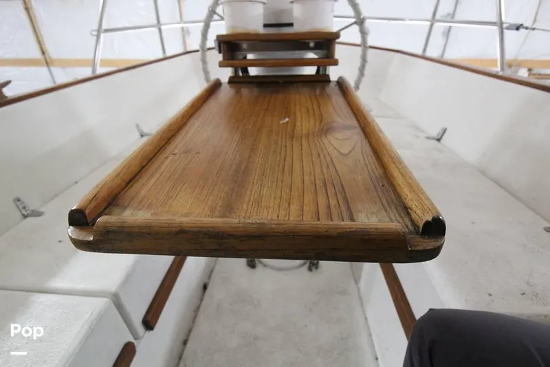 Slide: The Image of 1982 Endeavour 32 for sale in Camden, OH - 63