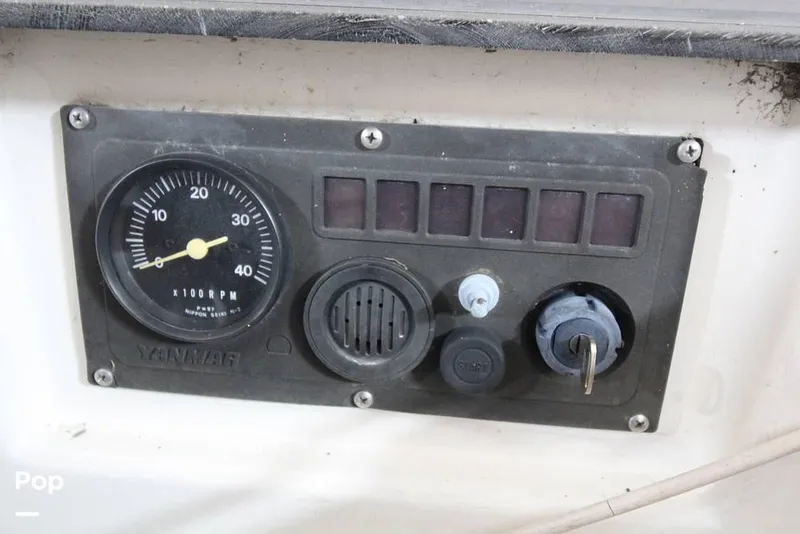 Slide: The Image of 1982 Endeavour 32 for sale in Camden, OH - 69