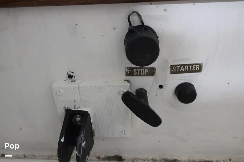 Slide: The Image of 1982 Endeavour 32 for sale in Camden, OH - 70