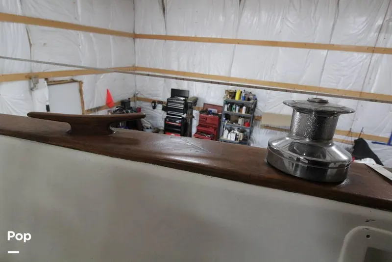 Slide: The Image of 1982 Endeavour 32 for sale in Camden, OH - 75