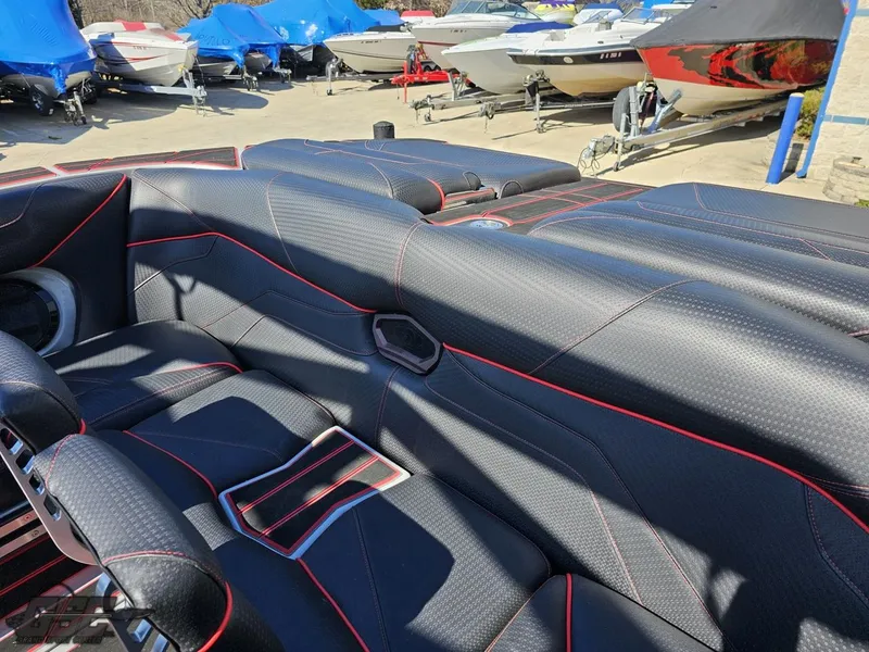 Slide: The Image of Centurion Ri265 2021 - 75