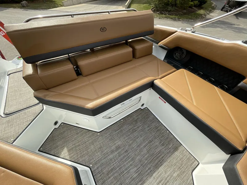 Slide: The Image of Cobalt R4 2024 - 371