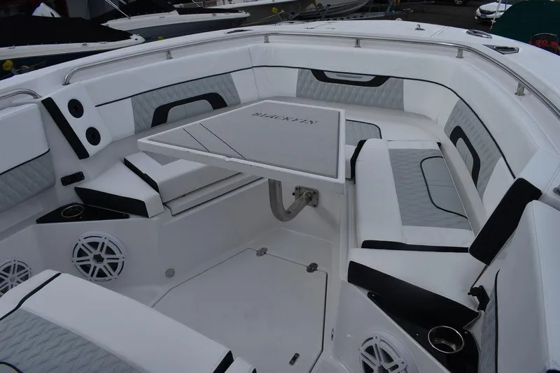 Slide: The Image of Blackfin 272CC 2024 - 108