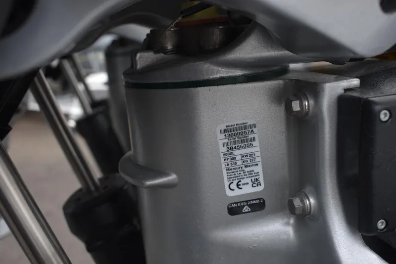 Slide: The Image of Blackfin 272CC 2024 - 112